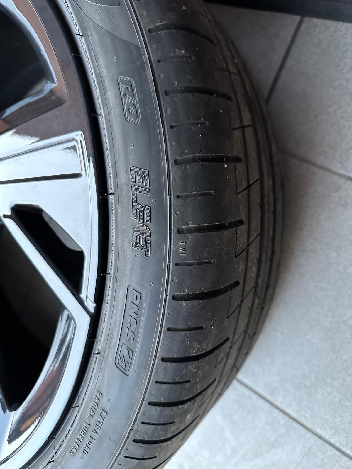 Original A6 E-Tron GH RS Wheels with Pirelli tires r21 - Image 5