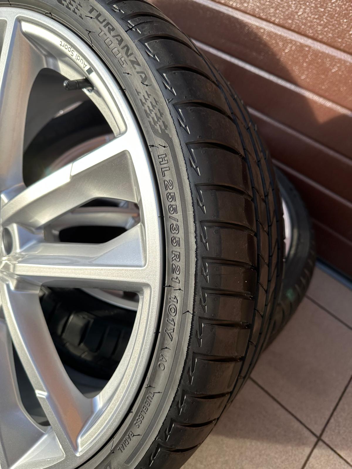Original A6 Wheels with tires Pirelli 255/35r21 - Image 4
