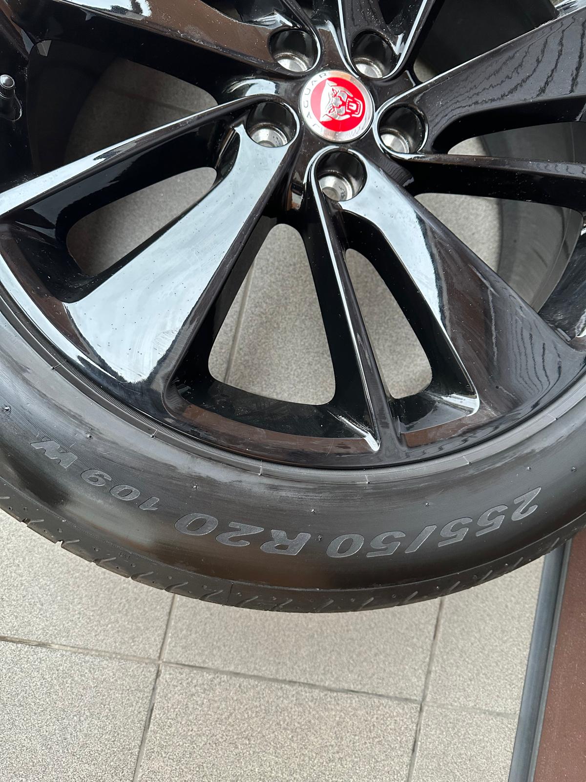 Original F-Pace X761 Wheels with tires Pirelli 255/50r20 - Image 2
