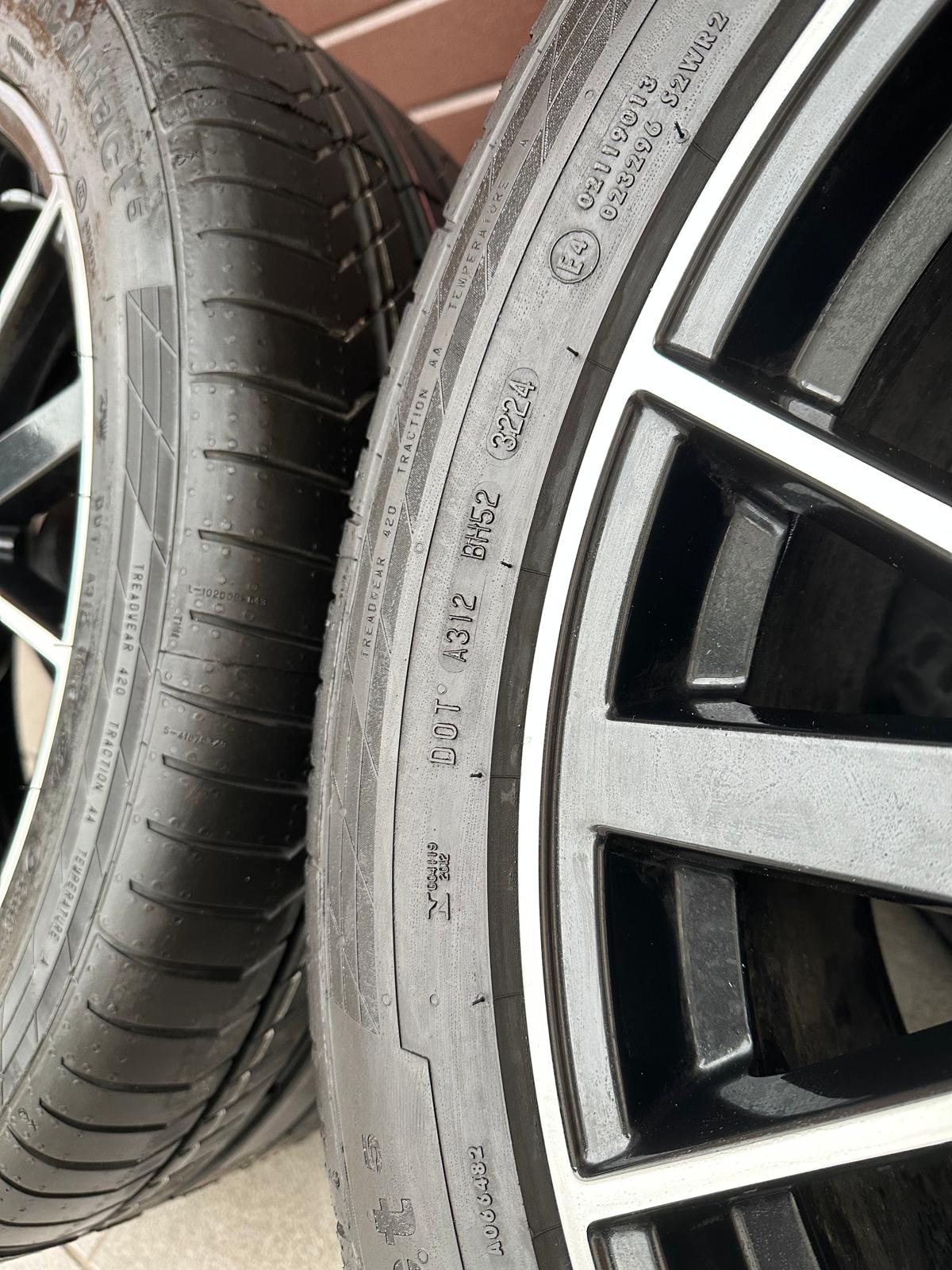 Original Q5 SQ5 Wheels with Continental tires 255/45rR20 - Image 3