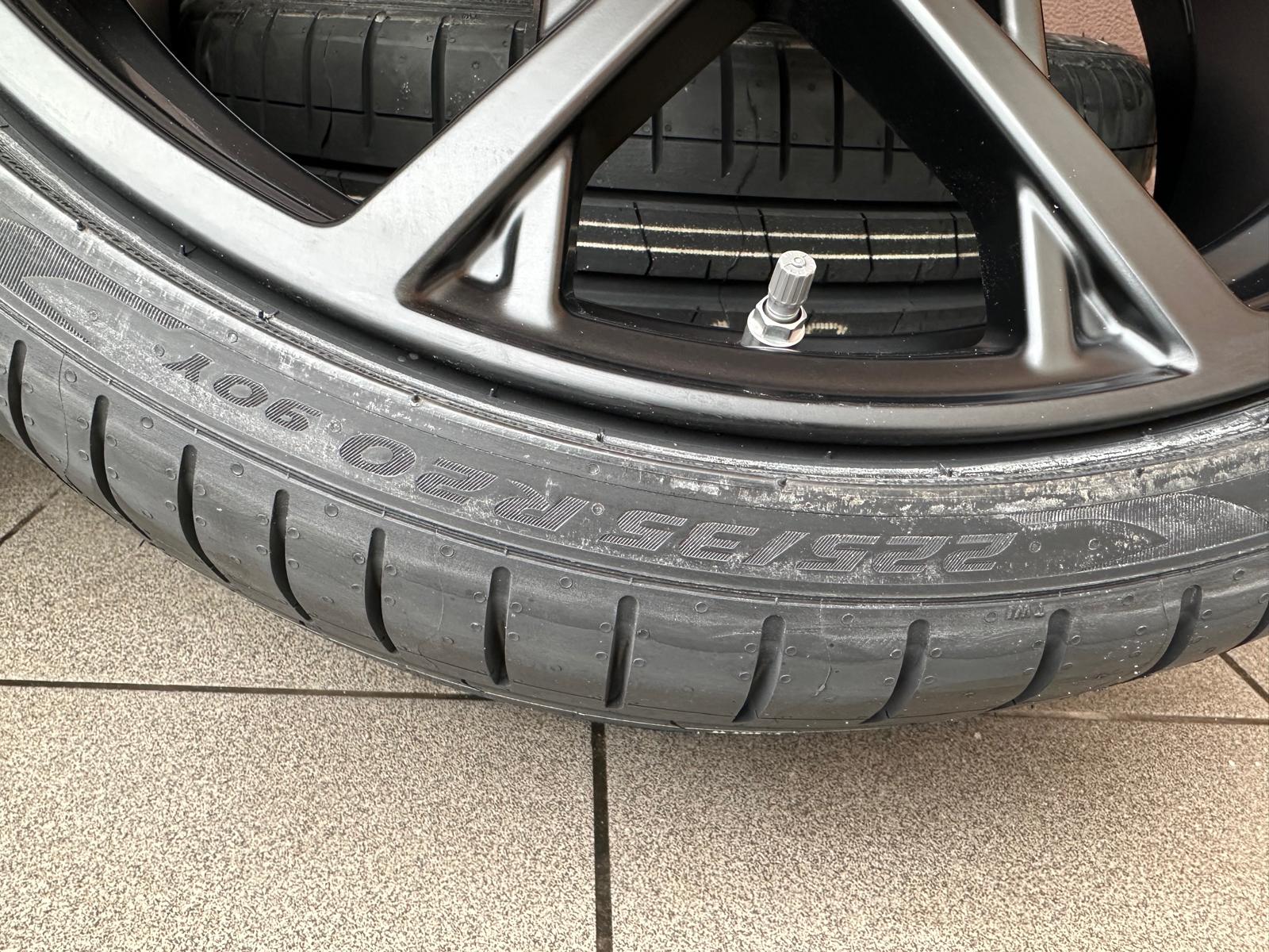 Original G20 G21 G22 G23 G42 M Performance Y-Spoke 795 jet black matt, Wheels with pressure sensors, Pirelli tires New Set r20 - Image 3
