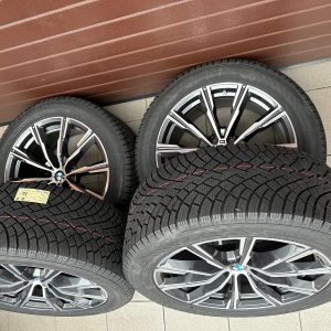 Original winter X5 G05 X6 G06 M Style 740 Wheels with pressure sensors, tires Nokian r20