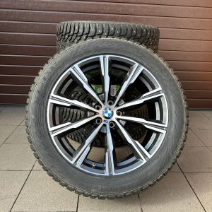Original G05 X5 G06 X6 M Strenspeiche 740 bicolor (orbitgrey / glanzgedreht) Wheels With pressure sensors, winter tires Nokian set r20