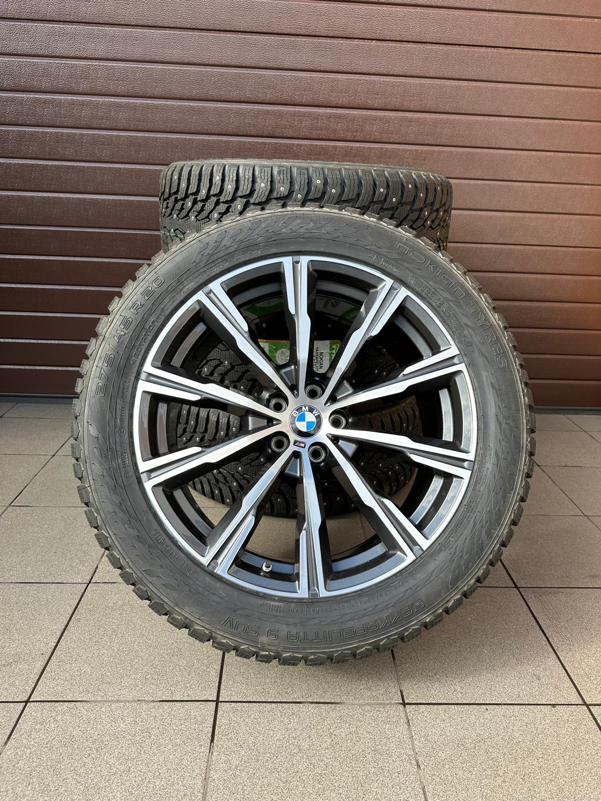 Original G05 X5 G06 X6 M Strenspeiche 740 bicolor (orbitgrey / glanzgedreht) Wheels With pressure sensors, winter tires Nokian set r20