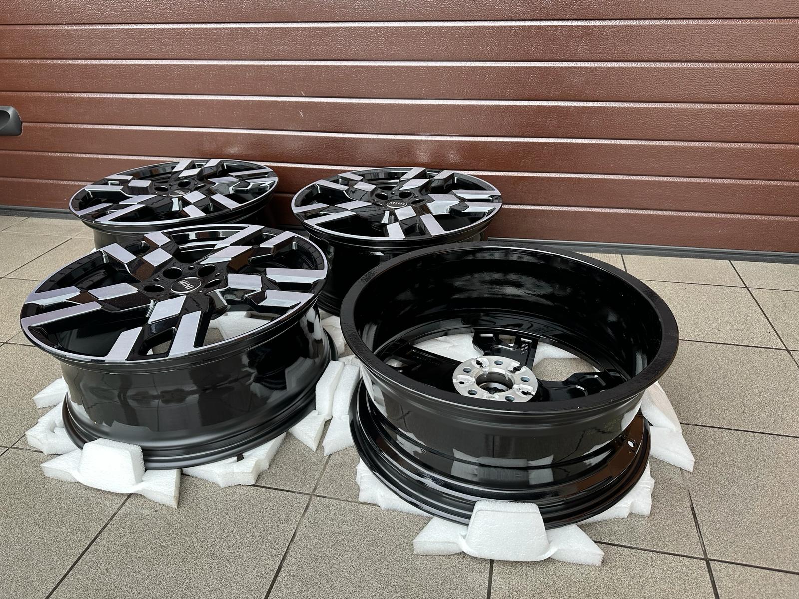 Original Mini Countryman U25 Jcw Flag Spoke 949 bicolor (jet black uni) Wheels set r20 - Image 3