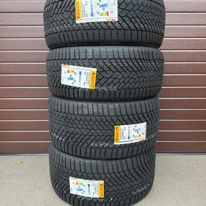 275/35r22 Front 315/30r22 Rear, Pirelli Scorpion Winter 2 NCS set