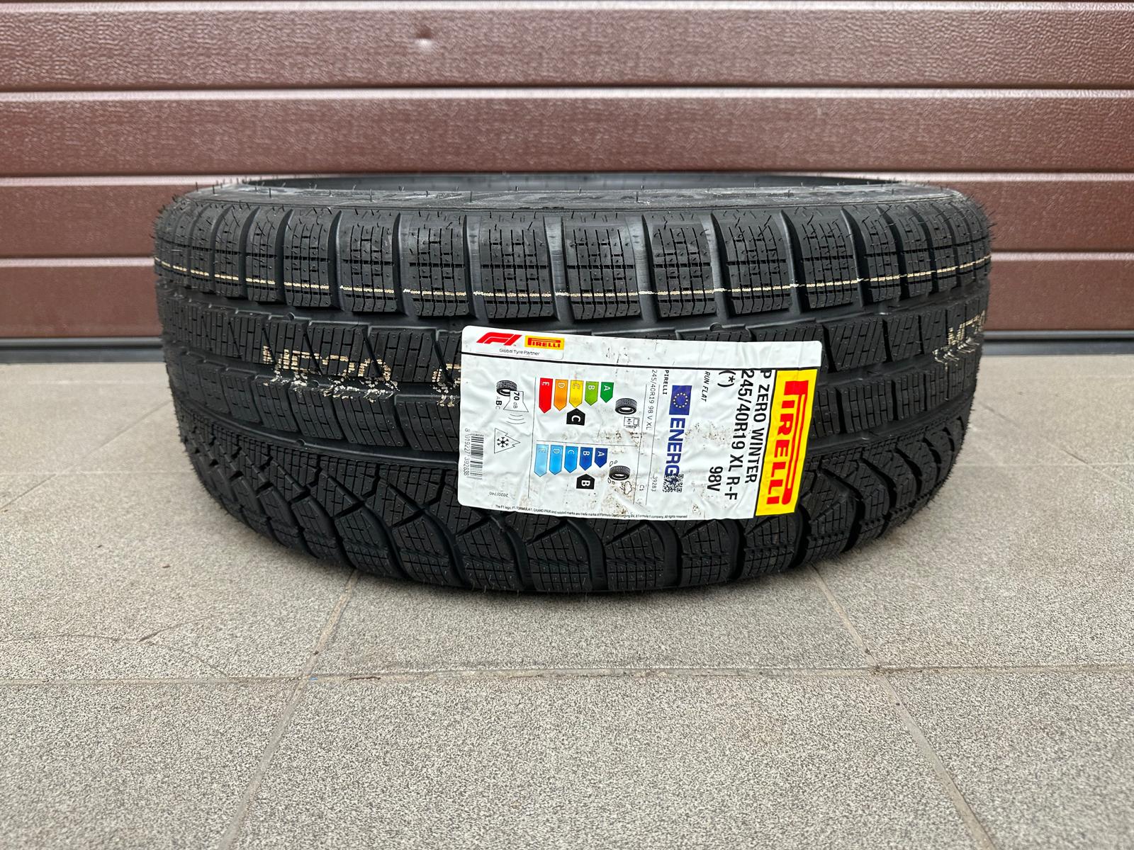 245/40r19 Pirelli P ZERO Winter XL R-F (*) 98V tire 1pcs