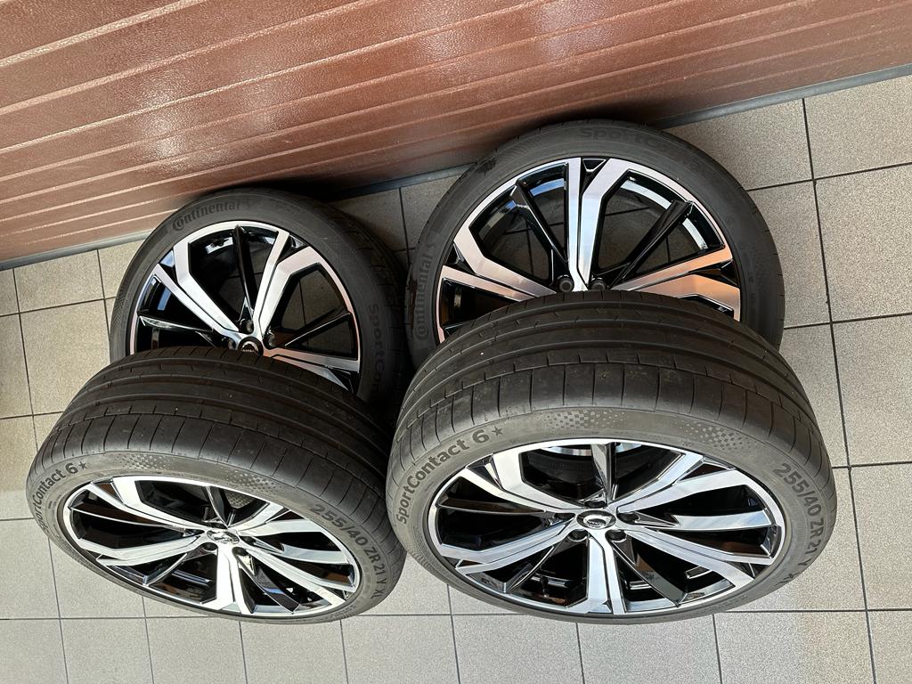 Original XC60 Wheels with Continental summer tires r21 - Image 5