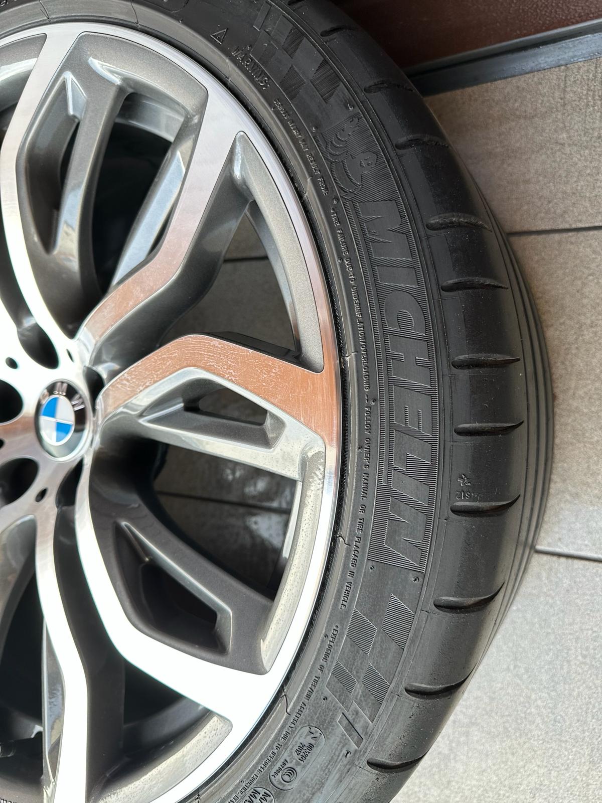 Original X5 E53 E70 F15 X6 E71 F16 M Performance Y-Speiche 375 bicolor (ferricgrey / glanzgedreht) Wheels with Michelin set r21 - Image 3