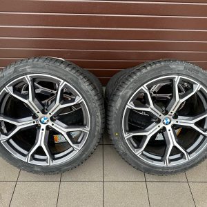 Original winter X5 G05 X6 G06 M Paket Style 741, Rims with pressure sensors, Tires Pirelli R21