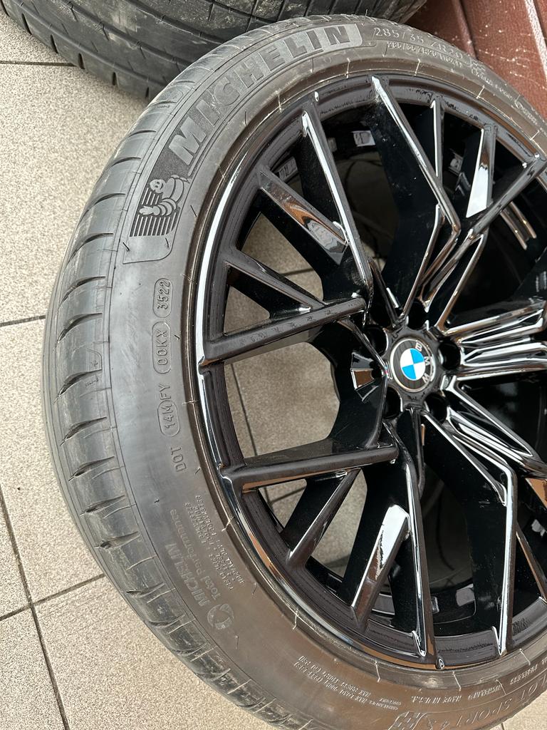 Original M8 F91 F92 F93 M Sternspeiche 811 bicolor (black / polished) Michelin tires r20 - Image 3