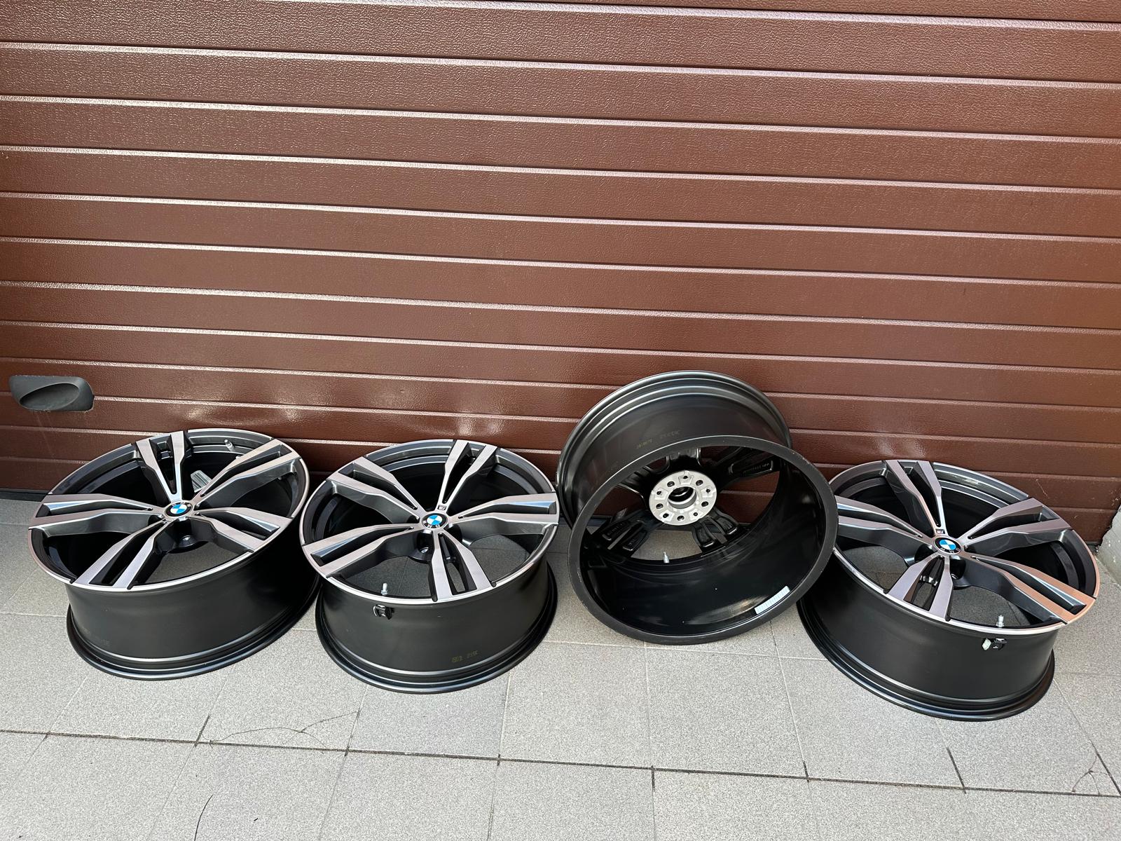 Original G07 X7 LCI M Doppelspeiche 754 biocolor (orbitgrey / glanzgedreht) Wheels With pressure sensors, r21 - Image 2