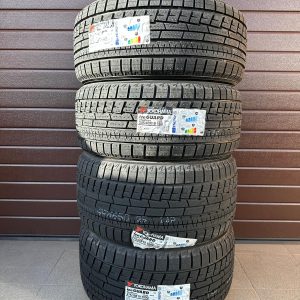 245/40r19 front 275/35r19 rear, Yokohama iG60 winter tires set