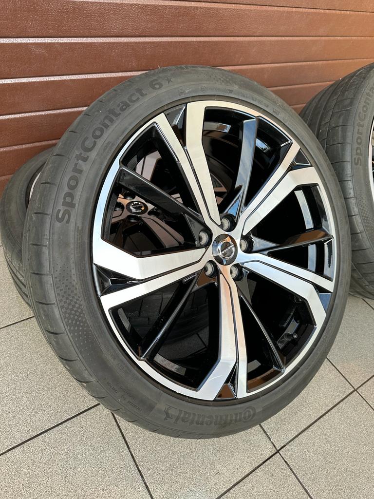 Original XC60 Wheels with Continental summer tires r21 - Image 2