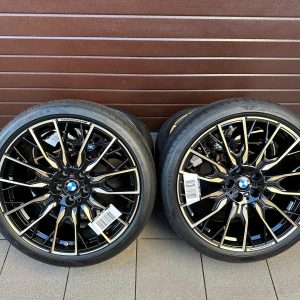 Original i4 G26 M Performance Doppelspeiche 868 bicolor (jetblack uni/night gold) Wheels with pressure sensors, Good Year tires r20