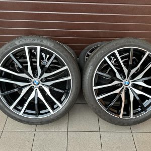 Original Style 742 G05 X5 G06 X6 Wheels with pressure sensors and Continental tires r22