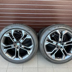 Original G05 X5 G06 X6 Y-Speiche 744 orbitgrey Wheels with pressure sensors, for summer tires Pirelli r21