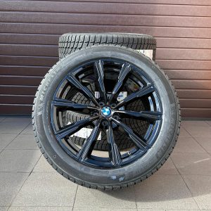 Original G05 X5 G06 X6 M Sternspeiche 740 Black Wheels With pressure sensors, winter tires Michelin set r20