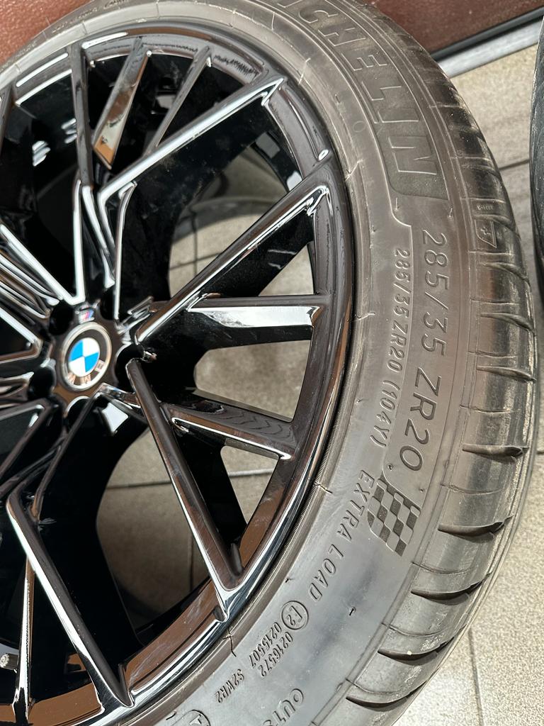 Original M8 F91 F92 F93 M Sternspeiche 811 bicolor (black / polished) Michelin tires r20 - Image 4