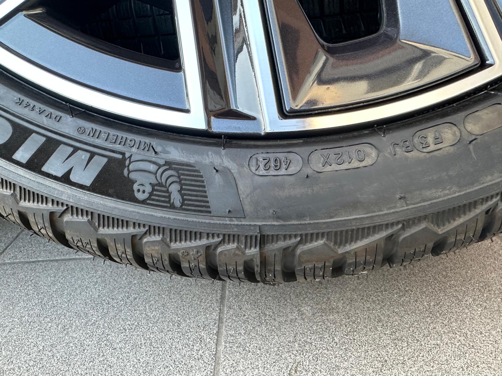 Original G60 G61 M Aerodynamic 939 bicolor (midnight grey / polished) Wheels with pressure sensors, winter tires Michelin r20 - Image 4
