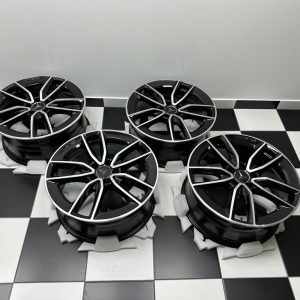 Original Cla-Class Amg 35 Fits V Class Vito W447 Wheels with pressure sensors set r19