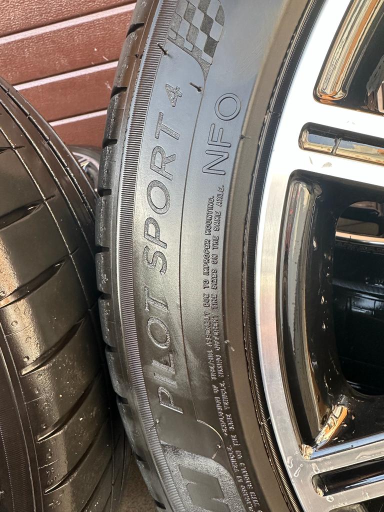 Original Taycan Sport Aero Wheels with pressure sensors, Summer tires Michelin r20 - Image 3