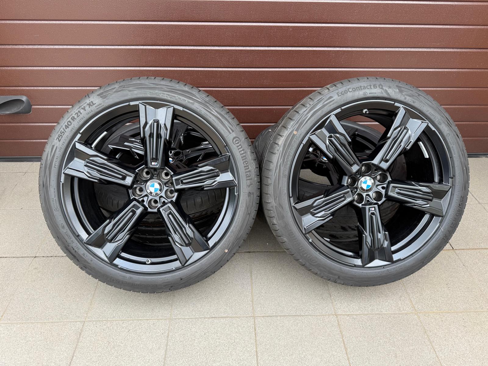 Original X3 G45 G48 Styling 1037 M Sternspeiche matt black, Wheels with pressure sensors, Continental tires R21