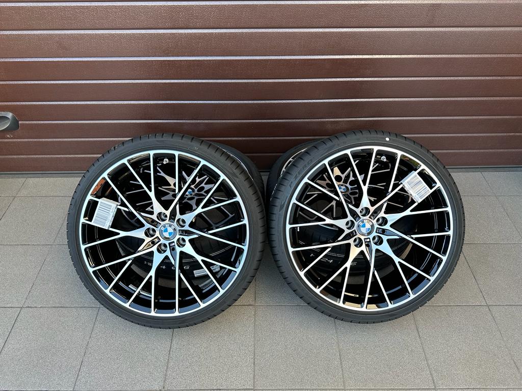 Original G20 G21 G22 G23 G42 M Performance Kreuzspeiche 794 bicolor (jet black uni / gloss turned) Wheels with pressure sensors, tires Pirelli r20