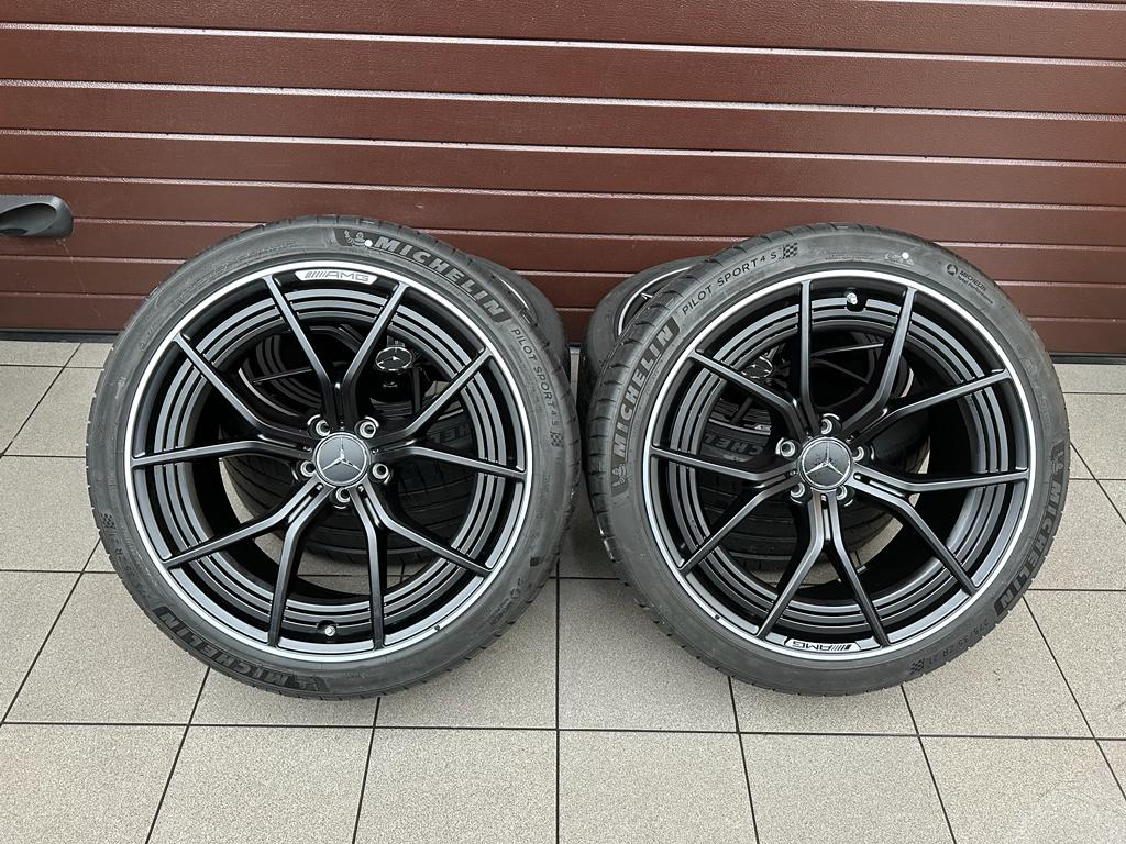 Original AMG GT63 S Wheels with pressure sensors, summer tires Michelin Pilot Sport 4S r21