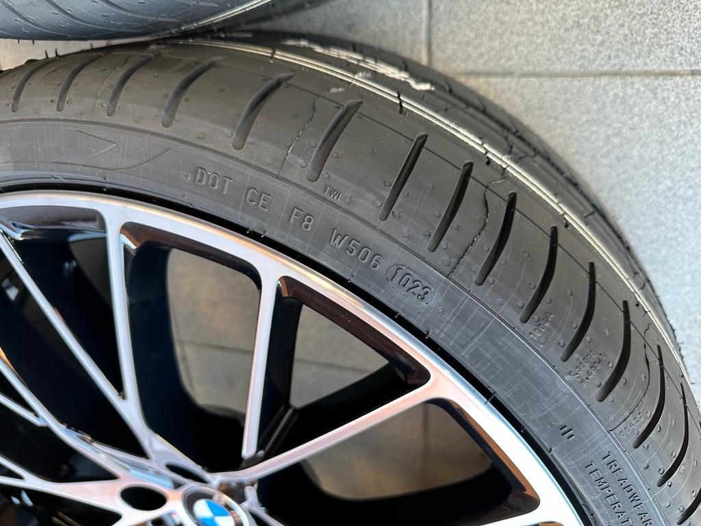 Original G20 G21 G22 G23 G42 M Performance Kreuzspeiche 794 bicolor (jet black uni / gloss turned) Wheels with pressure sensors, tires Pirelli r20 - Image 6
