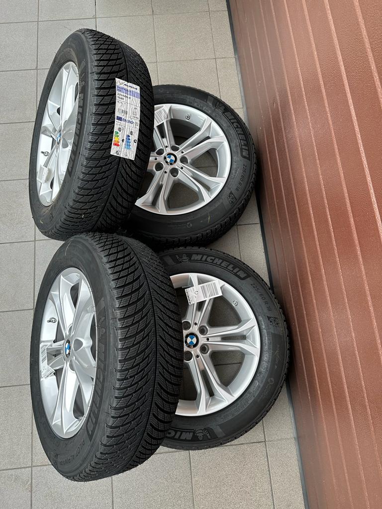 Original X3 G01 X4 G02 V-Speiche 688 reflex silver Rims with pressure sensors, Michelin winter tires r18 - Image 4