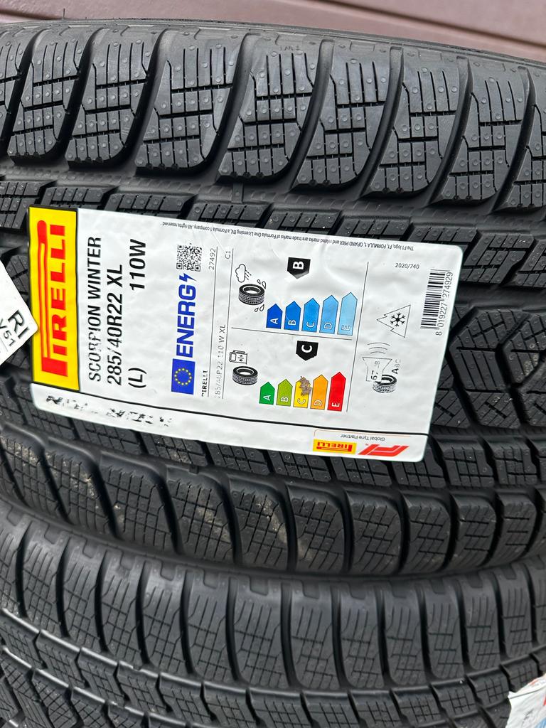 285/40 325/35 r22 XL (L) Scorpion Winter tires set - Image 2
