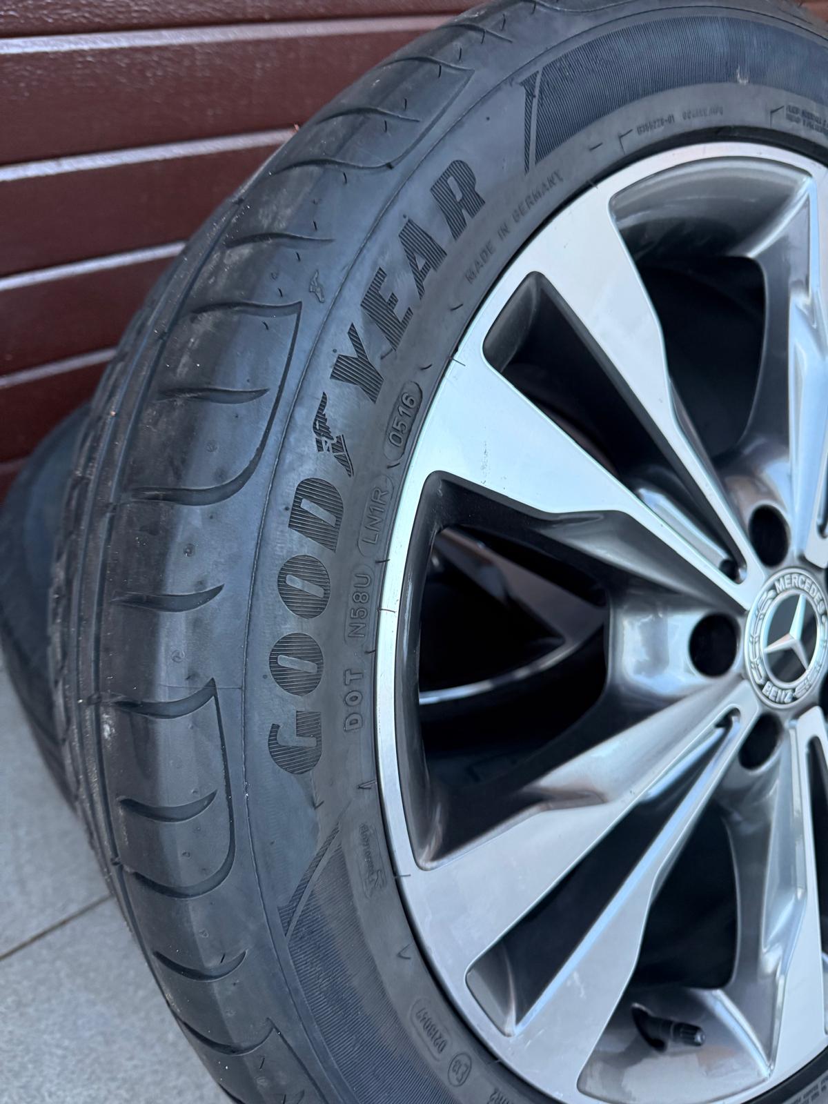 Original V Class Vito W447 W448 rims with pressure sensors, summer tires Good Year r18 - Image 3