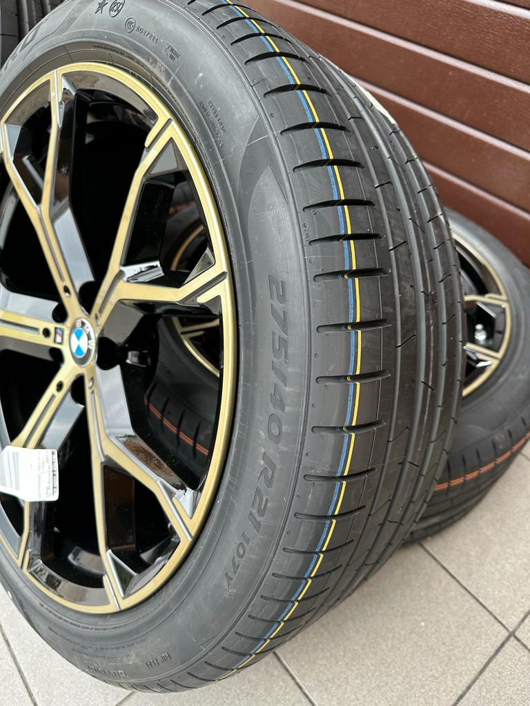 Original G05 X5 G06 X6 M Y-Spoke 741 bicolor (night gold / polished) Wheels with pressure sensors, Pirelli summer tires r21 - Image 3