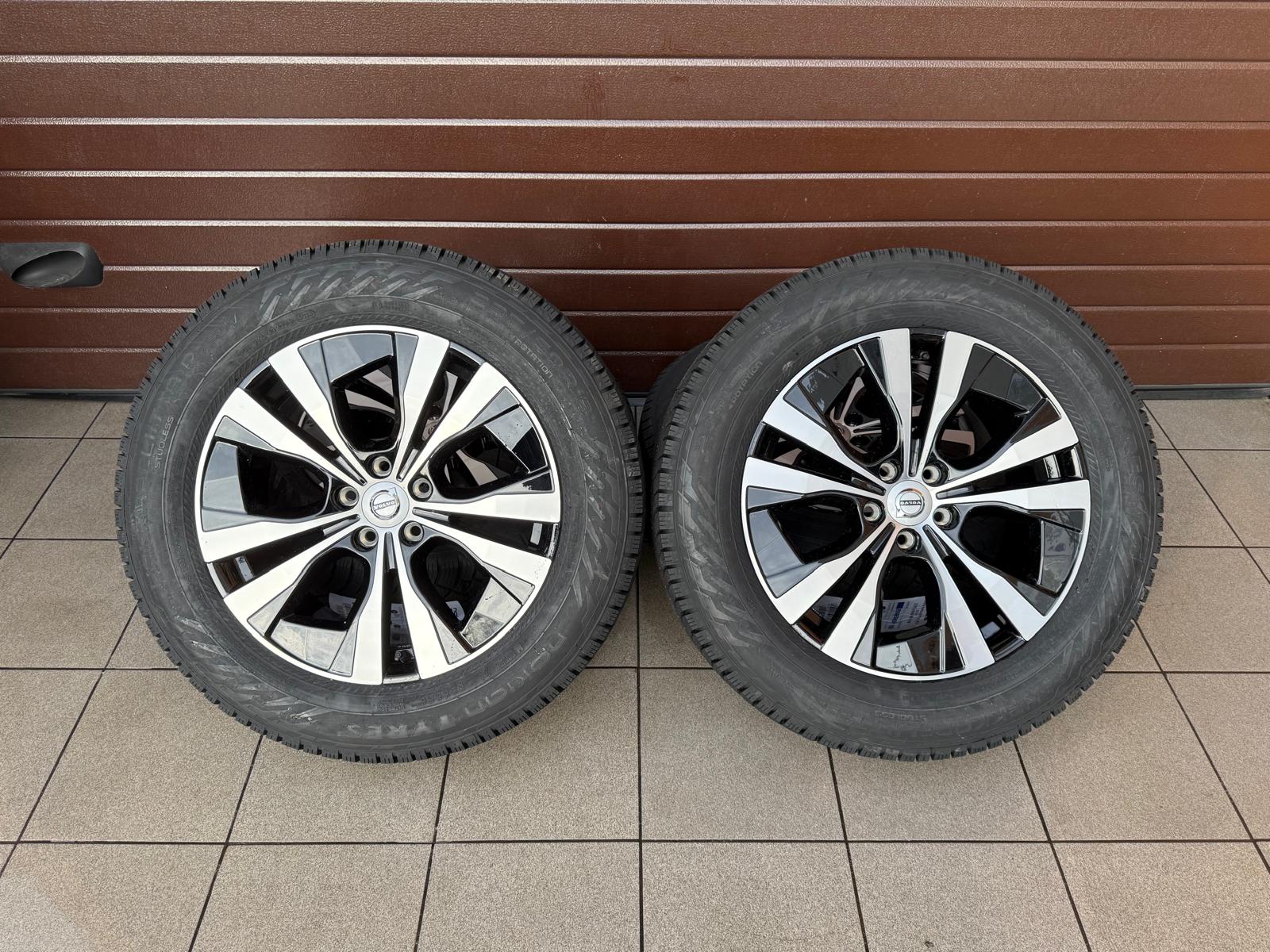 Original Xc60 5-Double Spoke Black Diamond Cut Aluminum, Wheels with Nokian winter tires r18