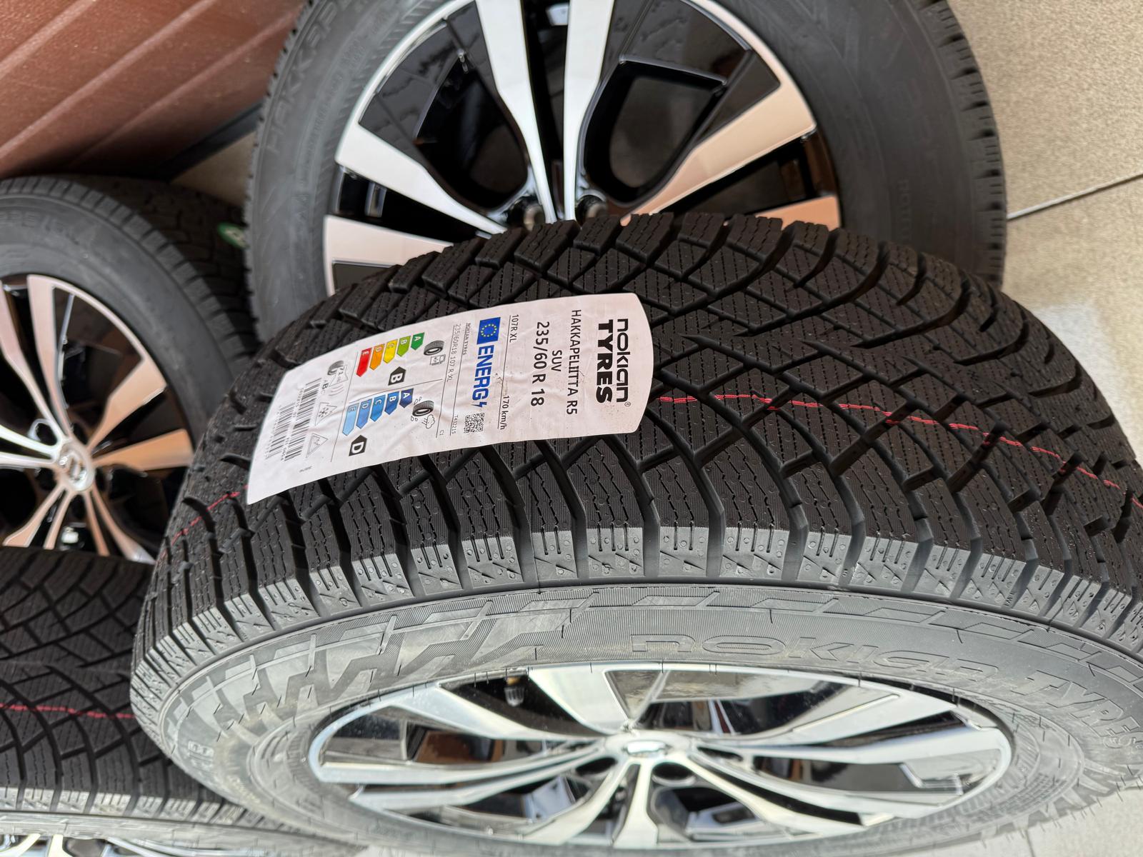 Original Xc60 5-Double Spoke Black Diamond Cut Aluminum, Wheels with Nokian winter tires r18 - Image 4