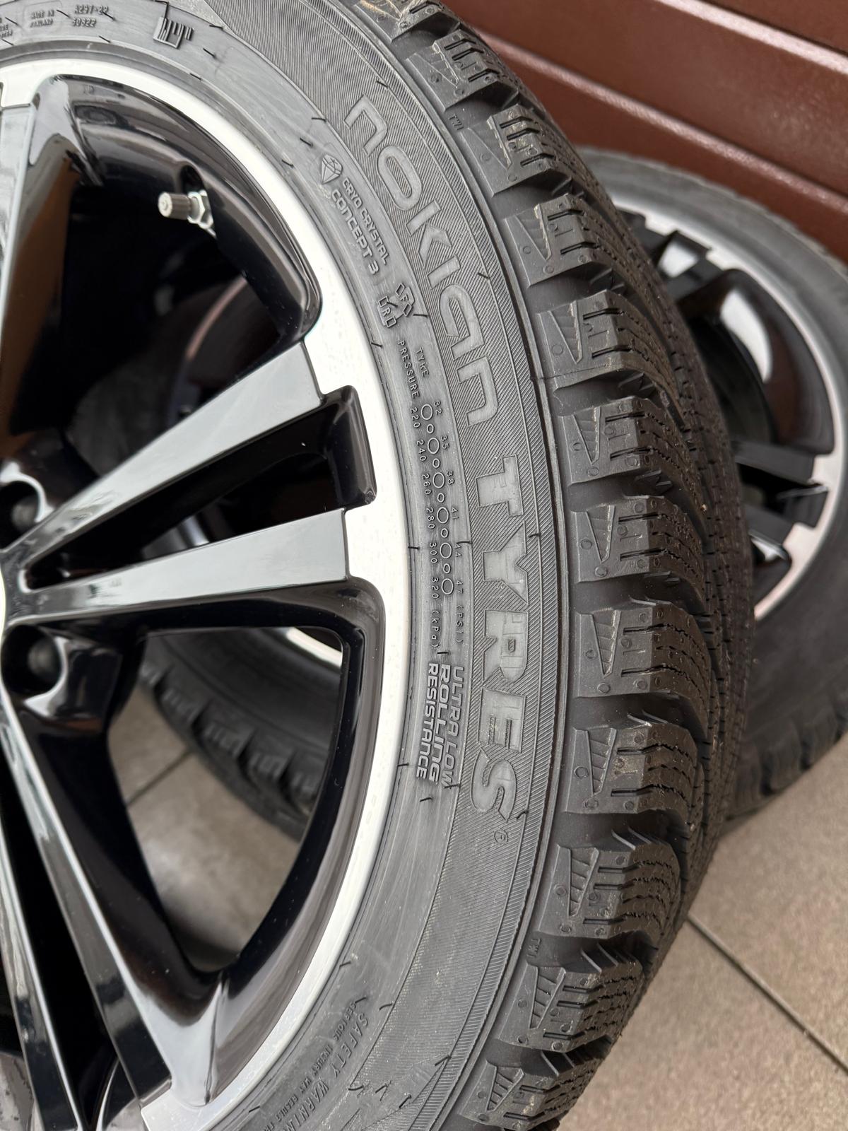 Original CLA C/X118 Wheels with pressure sensors, Winter tires Nokian r18 - Image 5