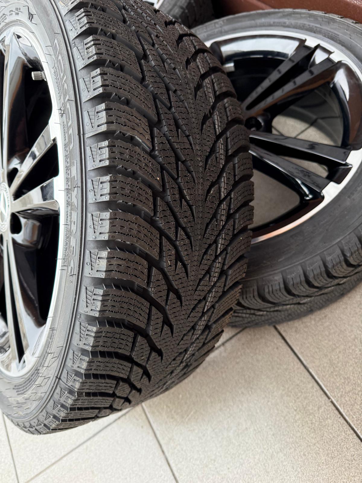 Original CLA C/X118 Wheels with pressure sensors, Winter tires Nokian r18 - Image 6