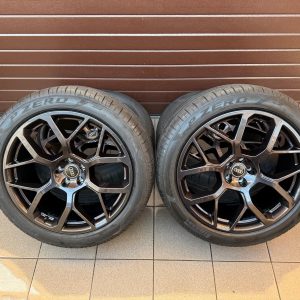 Original Q7 SQ7 Rims with summer tire Pirelli Pzero AO1 r21