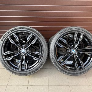 Original X3 G01 X4 G02 Lci M Doppelspeiche 718 bicolor (jet black uni / glanzgedreht) Rims with pressure sensors, Michelin tires r21