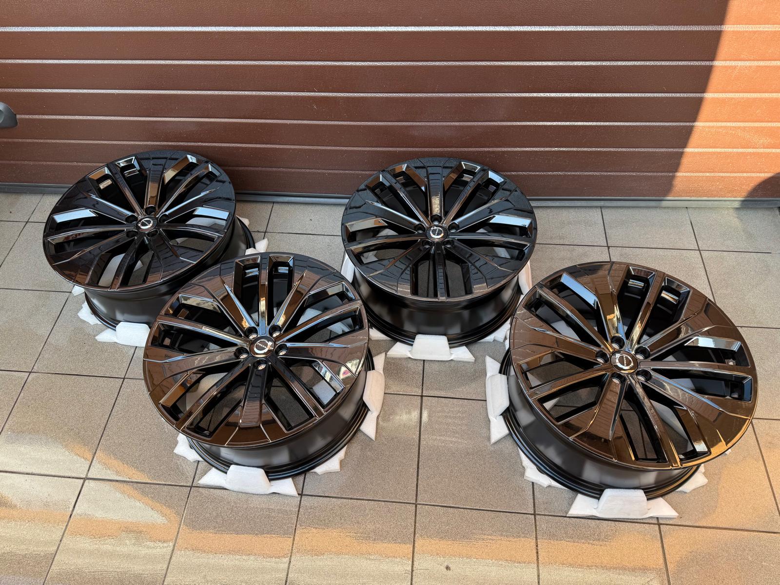 Original Volvo XC90 Black Edition Facelift Wheels r21