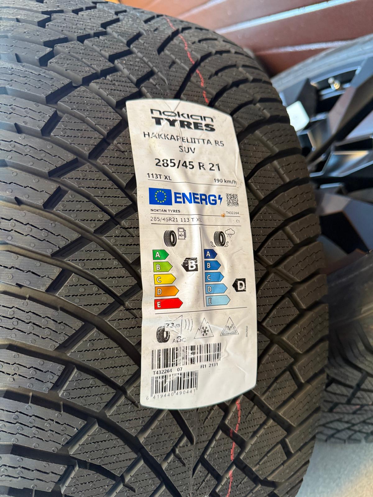 Original Winter G09 XM Style 917M Double Spoke Jet Black, Wheels with pressure sensors, Nokian tires r21 - Image 5