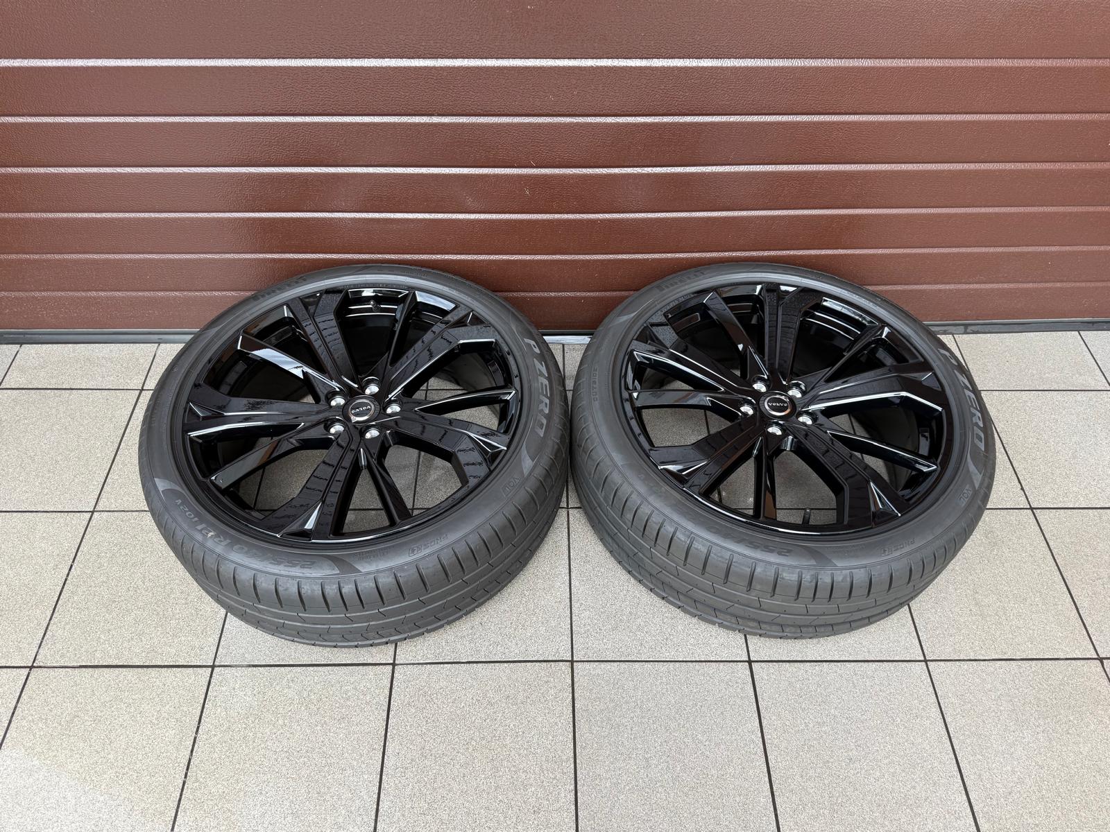 Original Xc60 Black Facelift rims with summer tires Pirelli r21 - Image 6