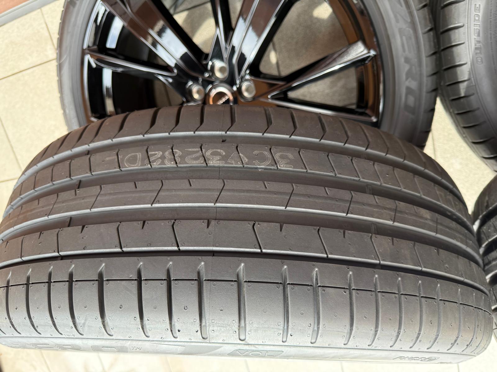 Original Xc60 Black Facelift rims with summer tires Pirelli r21 - Image 7