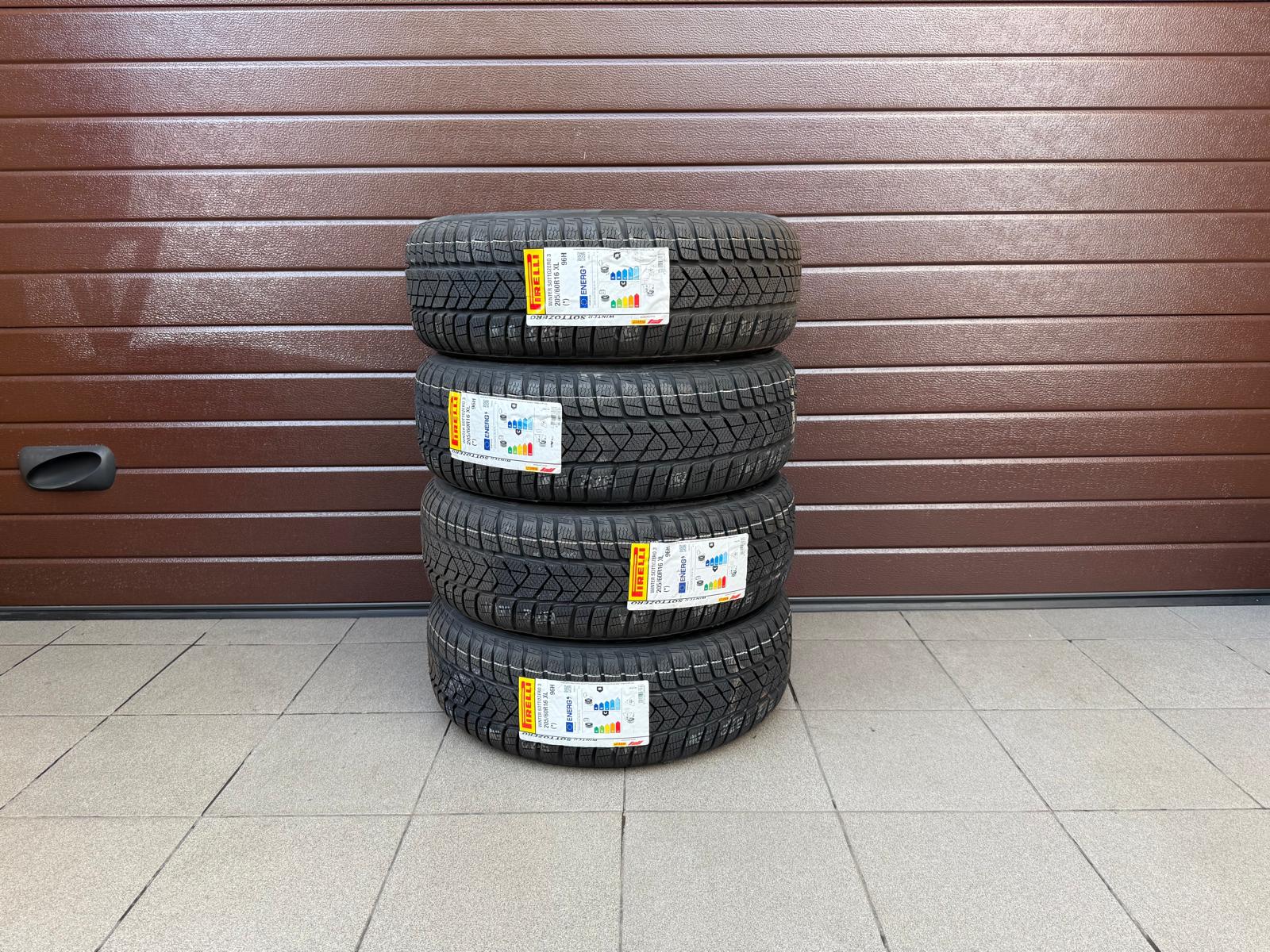 205/60r16 Pirelli Winter Sottozero 3 (*) Winter tire set