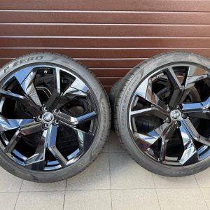 Original Q8 SQ8 RSQ8 Rims with pressure sensors for summer tires Pirelli r23