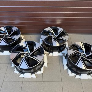 Original GLC / GLC Coupe A254 5-hole Aero Wheels r19