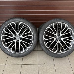Original Q3 RSQ3 Q3 Sportback Wheels with Continental tires rR20