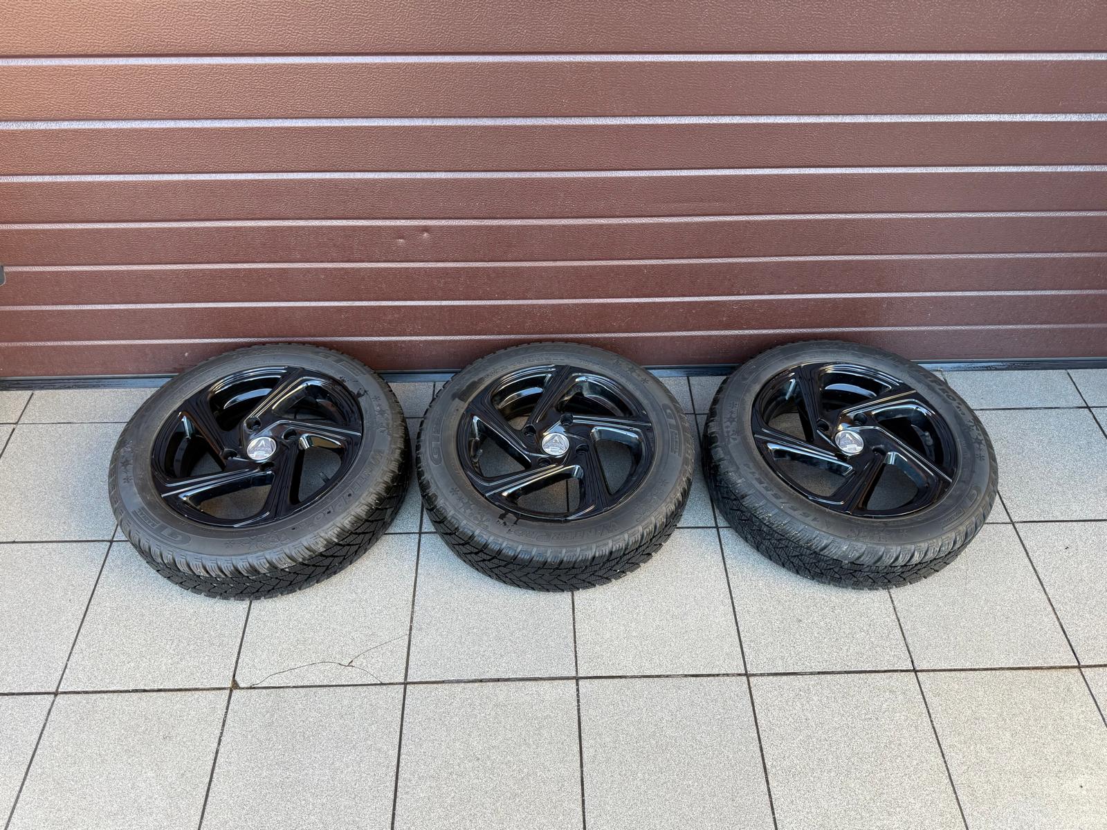 Original Aixam Coupe Gti 2026 model Wheels with winter tires r14