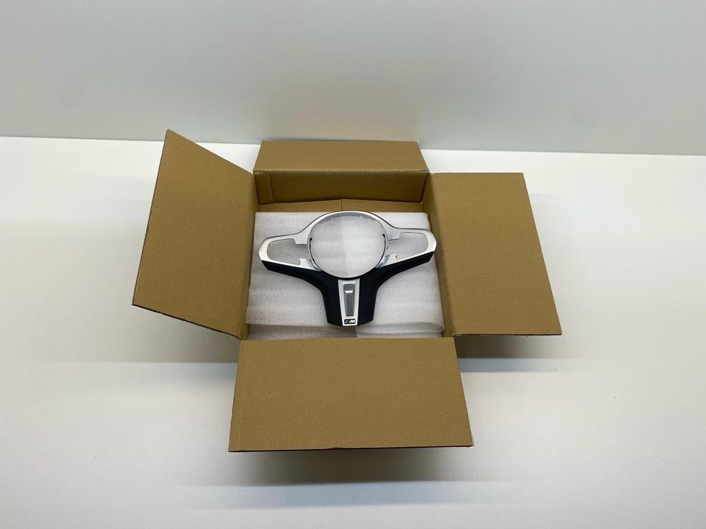 Original G01 G02 G05 G06 G07 G09 G11 G14 G15 G16 G20 G21 G22 G30 G31 G42 G80 G82 F90 F91 F92 F93 M Steering Wheel Cover